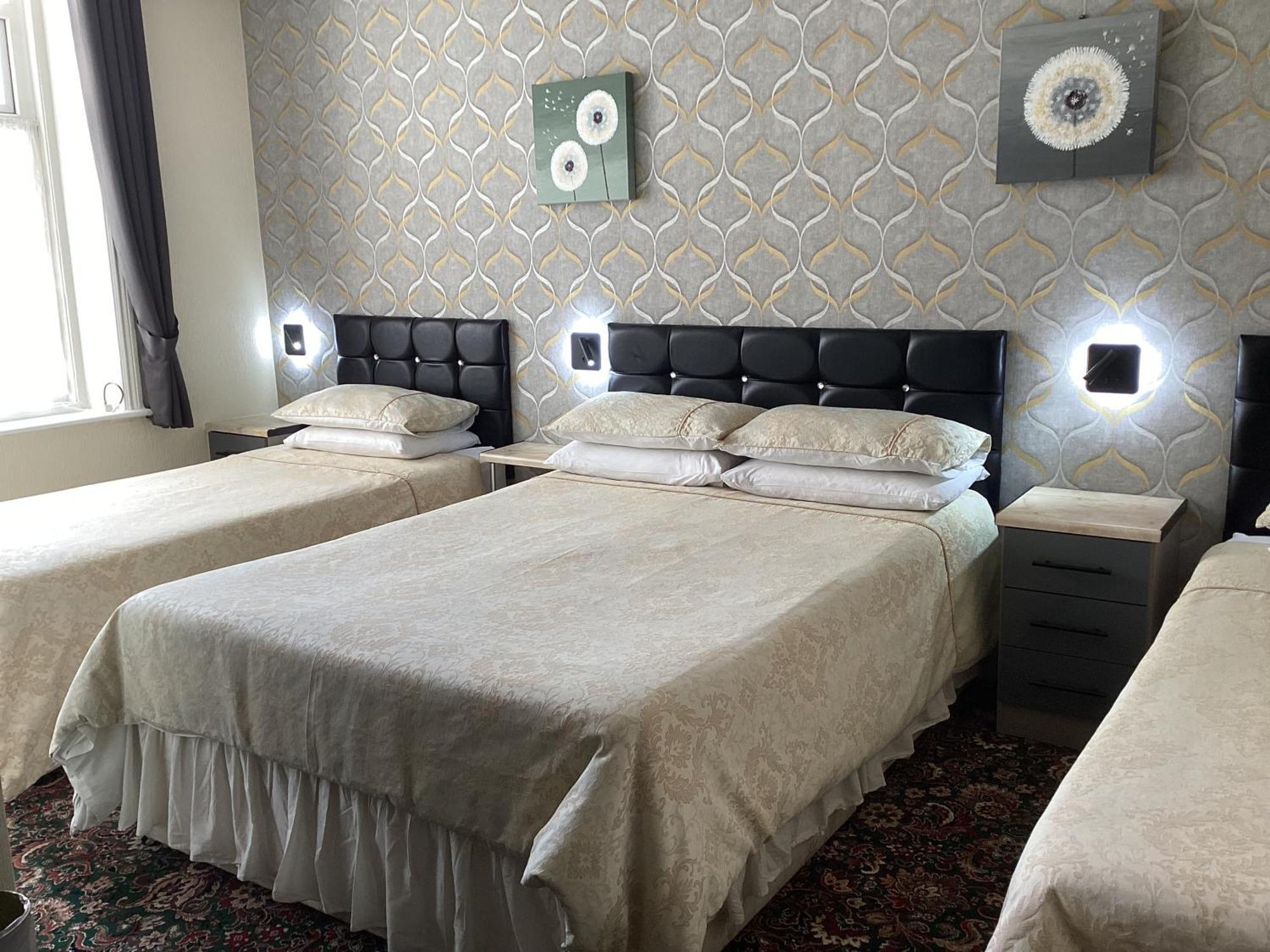Myrtle House Hotel Блекпул Екстериор снимка