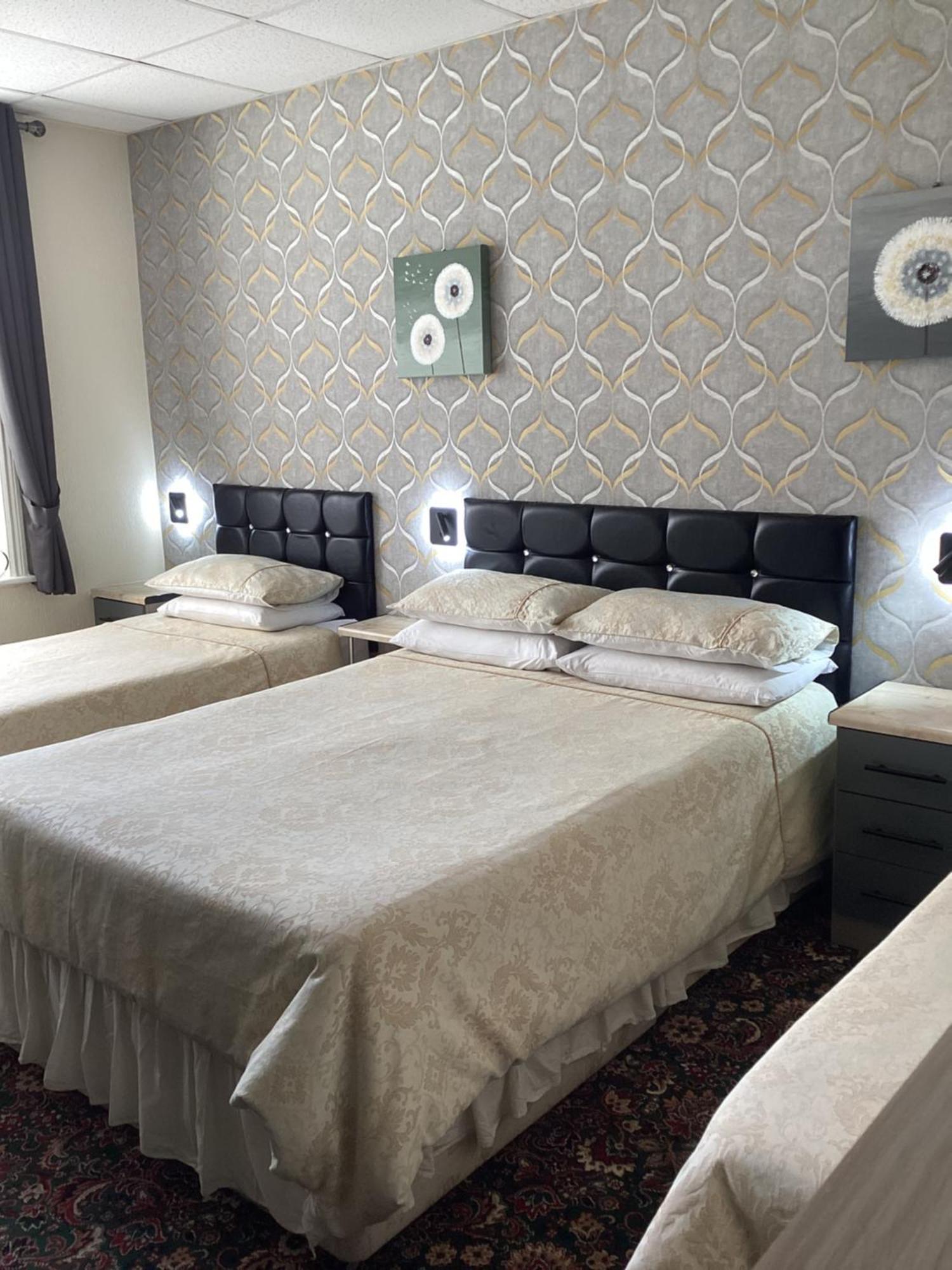Myrtle House Hotel Блекпул Екстериор снимка